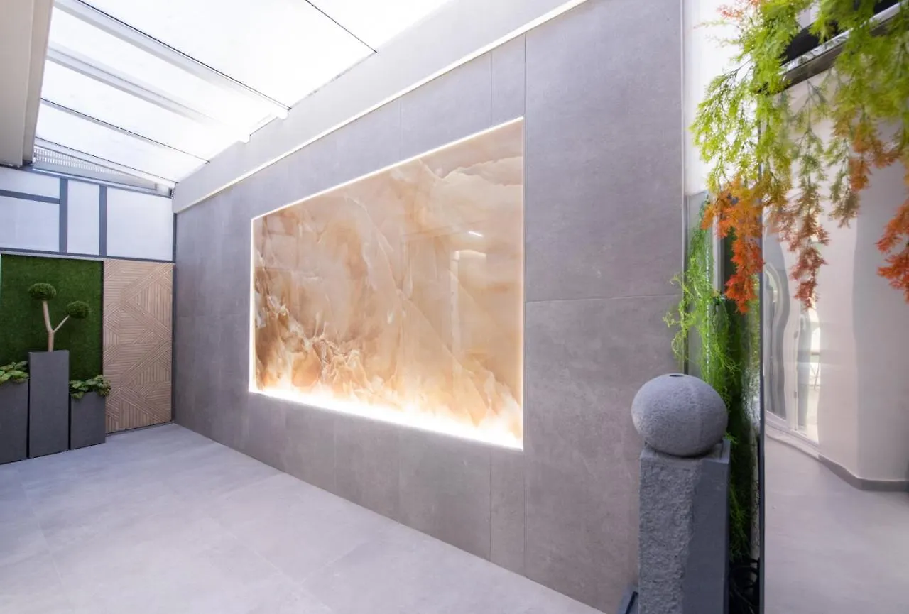 C34 Onyx Stylish Central Салоники Апартаменты